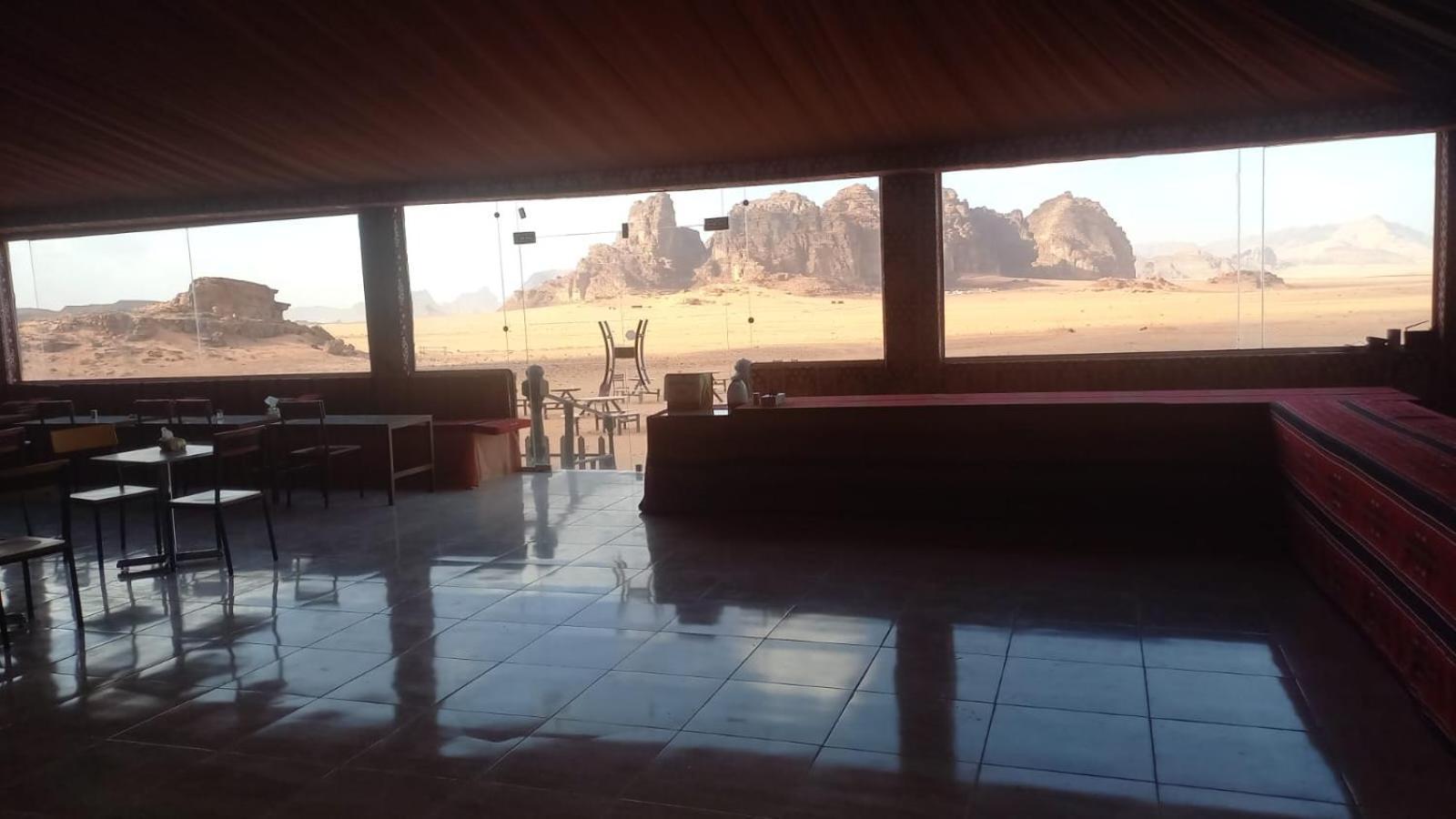 Al Raha Luxury Camp Hotel Wadi Rum Eksteriør billede
