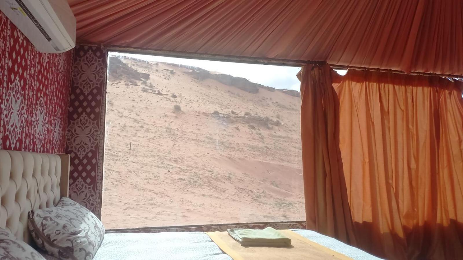 Al Raha Luxury Camp Hotel Wadi Rum Eksteriør billede