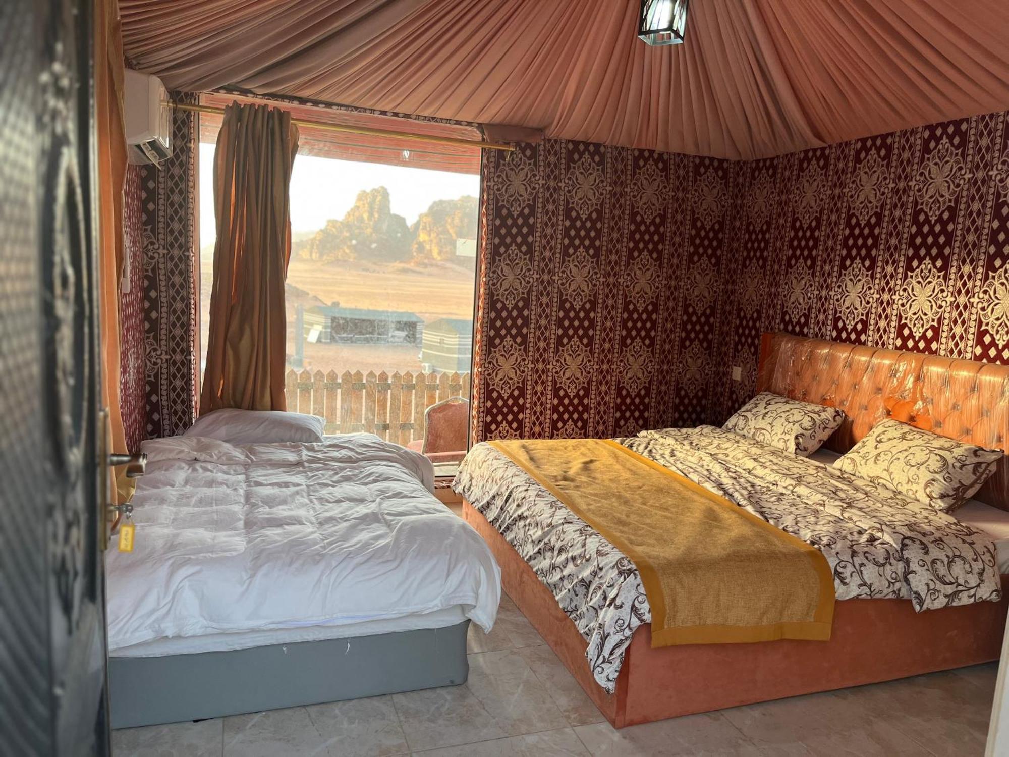Al Raha Luxury Camp Hotel Wadi Rum Eksteriør billede