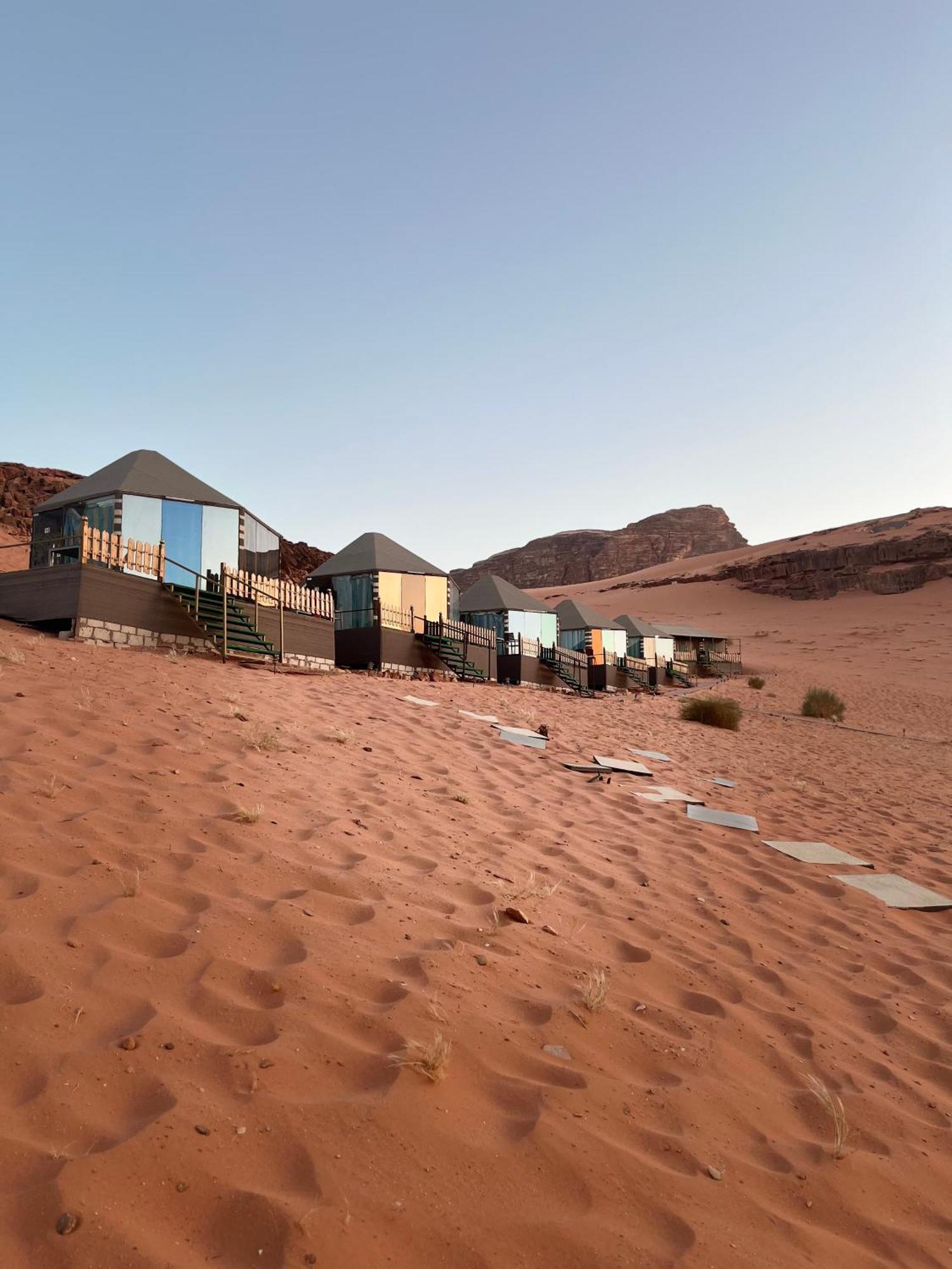 Al Raha Luxury Camp Hotel Wadi Rum Eksteriør billede